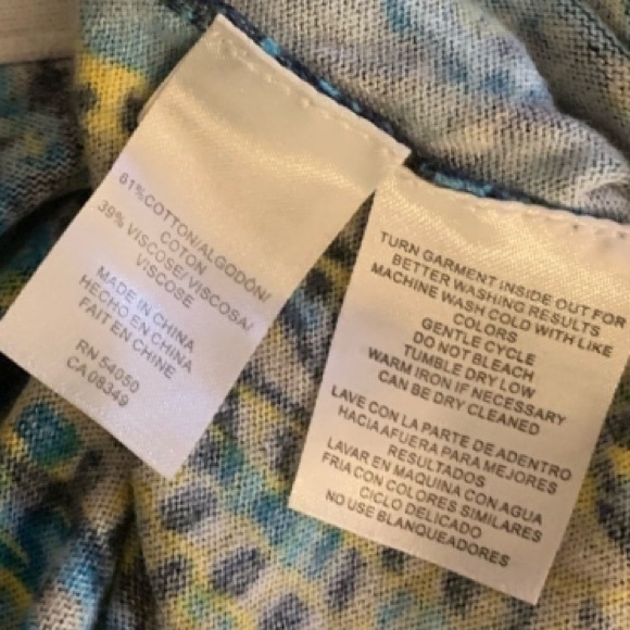 Jones New York unique pattern top cardigan 🦋 - Picture 8 of 9